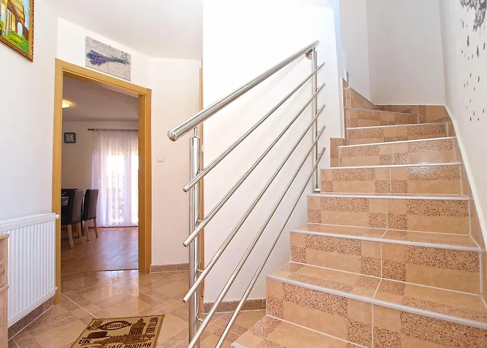 Mala Vala 1332 Fažana