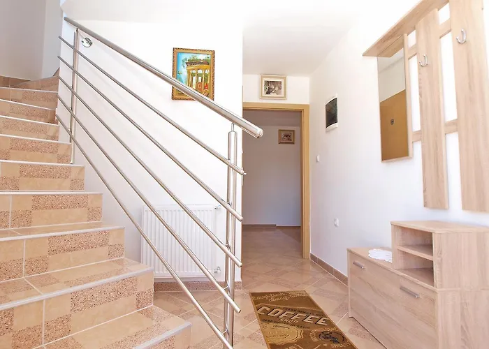 아파트 Mala Vala 1332