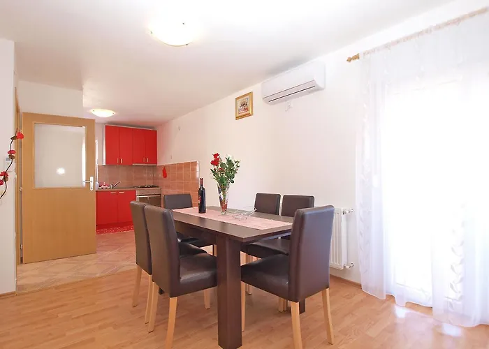 Mala Vala 1332 아파트 *