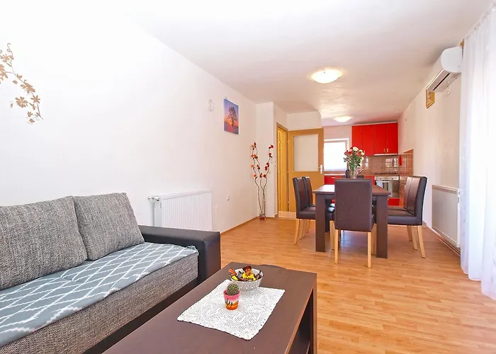 Mala Vala 1332 파자나